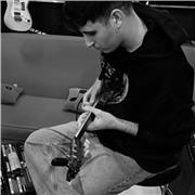 Profesor de guitarra acustica/electrica de nivel de iniciacion